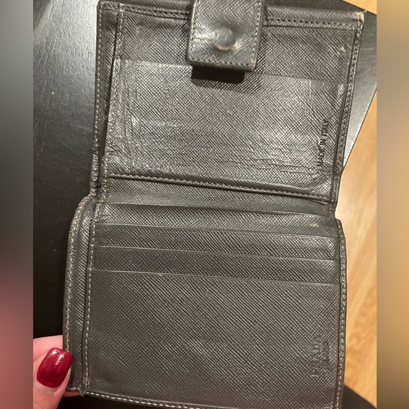 Prada wallet - Picture 6 of 10